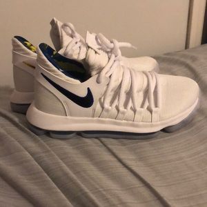 Zoom KD 10 LMTD NBA GS ‘Warriors Home’